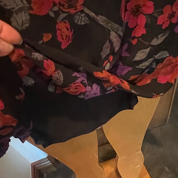 Belle Kim Gravel size long short sleeve top/blouse black red pink v-neck - Picture 6 of 9